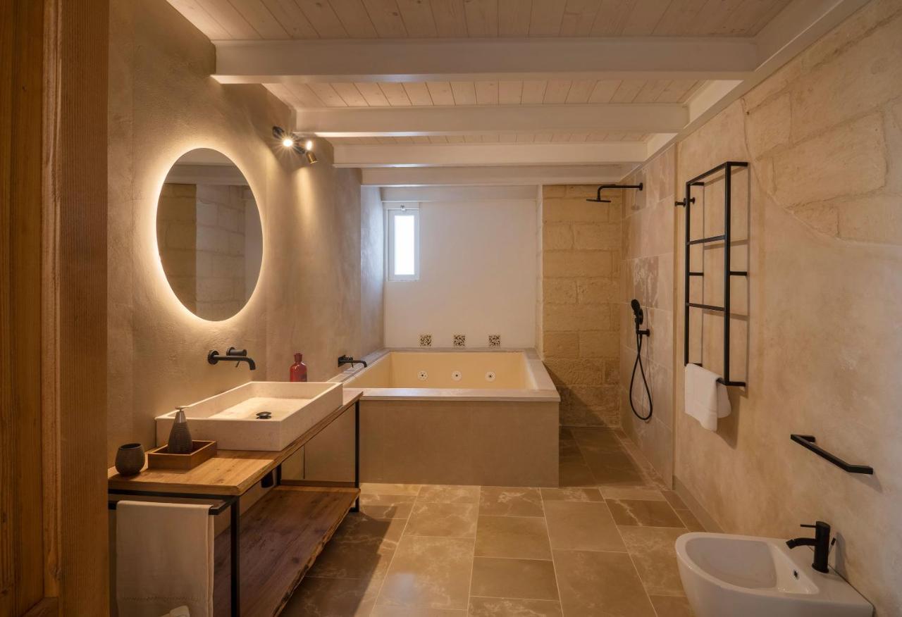 Dimora Oru Bed and Breakfast Lecce Buitenkant foto